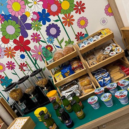 B&B Corso Garibaldi 165 Наполи Екстериор снимка
