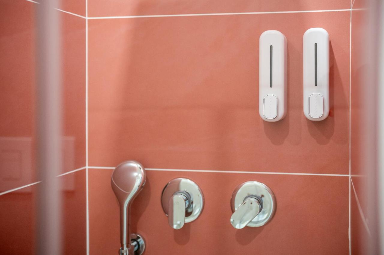 B&B Corso Garibaldi 165 Наполи Екстериор снимка