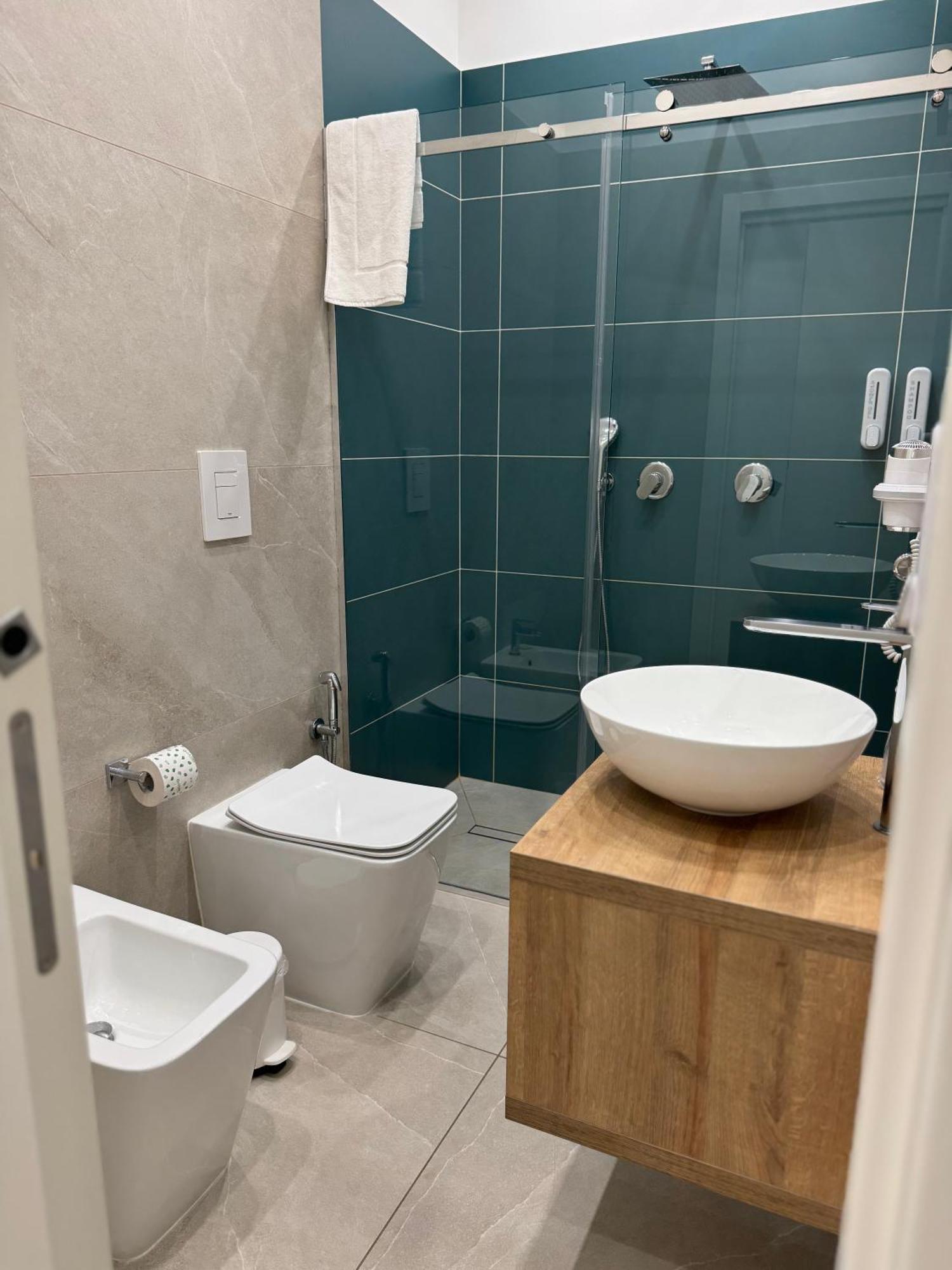 B&B Corso Garibaldi 165 Наполи Екстериор снимка
